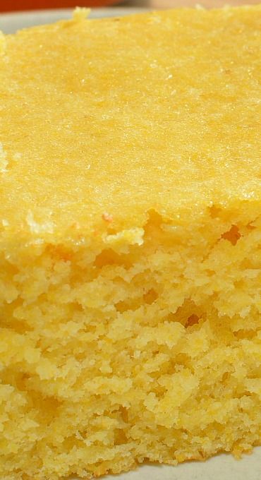 Sweet Buttermilk Cornbread, Fluffy Cornbread, Easy Cornbread Recipe, Saturday Dinner, Best Cornbread Recipe, Cornbread Recipe Sweet, The Cookin Chicks, Cornbread Recipes, Buttermilk Cornbread