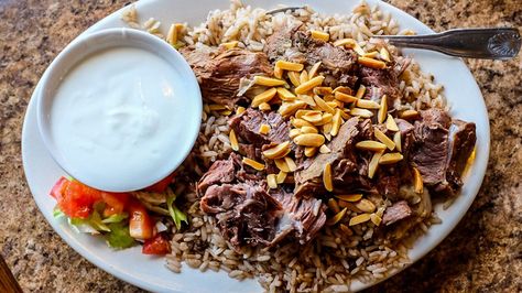 The Dearborn restaurant maintained its spot for a second year in a row Best Restaurants In Detroit, Buddys Pizza, Healthy Travel Food, Detroit Food, Pickle Soup, Recipe Icon, Restaurant Dishes, Chicken Shawarma, Fine Dining Restaurant