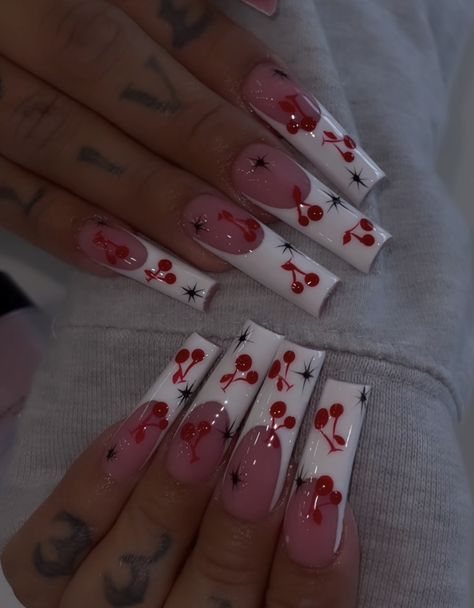 Betty Boop Inspired Nails, Chicano Nails Designs, Betty Boop Nails, Acrylic Nail Designs Coffin, Retro Nails, Airbrush Nails, Ombre Acrylic Nails, Inspired Nails, Acrylic Nails Coffin Pink