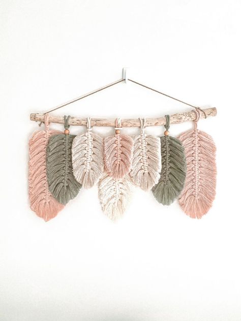 Macrame Baby Room, Macrame Leaf Wall Hanging, Leaf Wall Hanging, Pink Macrame, Macrame Feather Wall Hanging, Macrame Nursery, Small Macrame Wall Hanging, Macrame Leaf