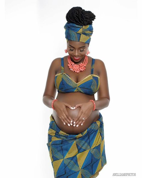 African Inspired Maternity Shoot, African Maternity Dresses Ankara, Simple Pregnancy Photoshoot, African Maternity Shoot Ideas, African Print Maternity Dresses, African Maternity Shoot, Ankara Maternity, Maternity Shoot Black Women, Pregnancy Shoots