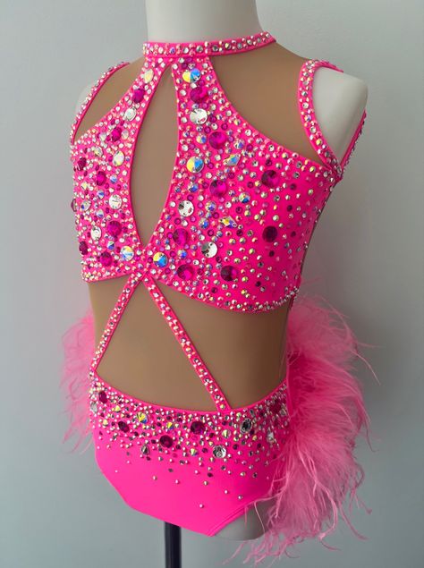 Jazz Dance Costumes Sassy, Sparkly Dance Costume, Pink Dance Costumes, Jazz Dance Outfits, Musical Theatre Dance, Solo Dance Costumes, Cute Dance Costumes, Pretty Dance Costumes, Jazz Dance Costume