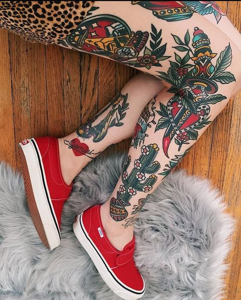 Shin Tattoo, Tattoo Old School, Traditional Tattoo Sleeve, Leg Tattoos Women, Traditional Tattoo Art, Old Tattoos, Leg Sleeves, American Traditional Tattoo, School Tattoo