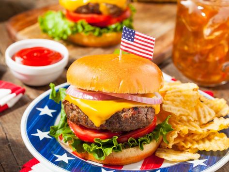 National Sandwich Day, Griddle Recipes, Fourth Of July Food, Twice Baked Potatoes, Krispy Kreme, Turkey Burgers, Grilled Corn, American Food, Chicken Burgers