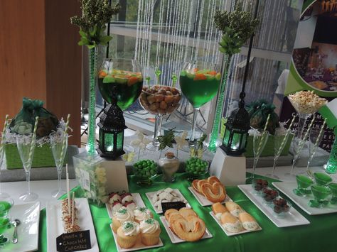 Green white Green themed dessert table Independence Day Shoot Ideas, Nigerian Independence Day, Nigerian Independence, Themed Desserts, Party Deco, Sweet Table, Shoot Ideas, Dessert Table, Corporate Events