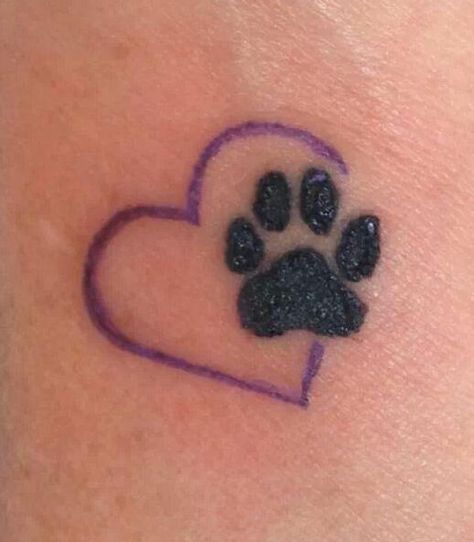 dog paw with heart tattoo | Back > Gallery For > Dog Paw Heart Tattoo.......I really, really, like this one..... Tattoos Outline, Paw Tattoos, Tattoo Son, Pawprint Tattoo, Dog Paw Tattoo, Puppy Paw, Heart Tattoos, Paw Tattoo, Paw Heart