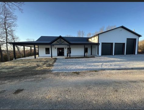 White Shop House, Brown Barndominium Exterior, Shop House Interior Ideas, Black Pole Barn House, Barndominium Exterior, Metal Building House Plans, Barn House Interior, Barn House Design, Pole Barn House Plans