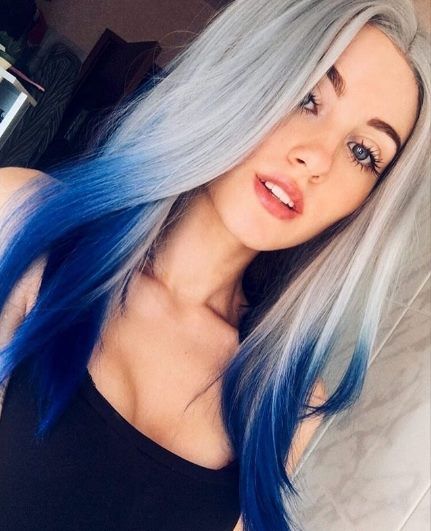 Source: @AsiaFilipponi Blue Ombre Hair, Trendy Hair Color, Ombre Hair Color, Hair Dye Colors, Hair And Beauty, Red Hair Color, Long Hairstyles, Cool Hair Color, Color Hair