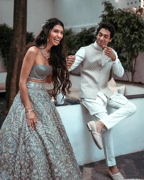 Alanna Panday Wedding, Alanna Pandey, Alanna Panday, Indian Engagement, The Guest List, Ananya Panday, Couple Wedding Dress, Wedding Planning Decor, Engagement Ceremony