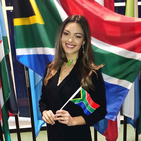 Nelson Mandela Peace Summit hosted at the @unitednations . Grateful for the opportunity to represent my country, South Africa 🇿🇦 #UNGA Demi Leigh Nel Peters, Africa Women, Nelson Mandela, Southern Africa, South Africa, Academic Dress, Universe, On Instagram, Instagram