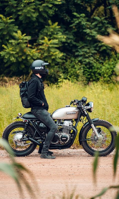 Cb 750 Cafe Racer, Estilo Cafe Racer, Cb Cafe Racer, Sepeda Retro, Cb750 Cafe Racer, Xe Ducati, Cb 450, Suzuki Cafe Racer, Honda Scrambler