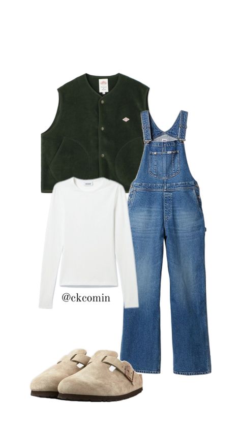 #outfit #style #fashion #outfitinspo #fit #piece #inspo #clothes #fall #overalls #vest Game Day Overalls Outfit, Overall Fall Outfits, Brown Overalls Outfits, Fall Overalls Outfit, Fall Overall Outfits, Winter Overalls Outfit, White Overalls Outfit, Overalls Outfit Fall, Fall Overalls