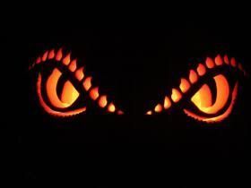 Pumpkin Carving Eyes, Craft Pumpkin Carving, Eyes Pumpkin, Pumpkin Eyes, Pumpkin Carving Contest, Creepy Pumpkin, Pumpkin Contest, Plant Crafts, Pumpkin Carving Patterns