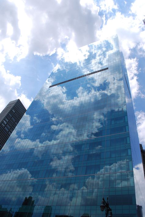 New York Office Tower. It's transparent... Voyage New York, New York Office, Reflection Photography, Beautiful Sky, Beautiful Photography, Amazing Nature, Art And Architecture, Yorkie, Mother Nature