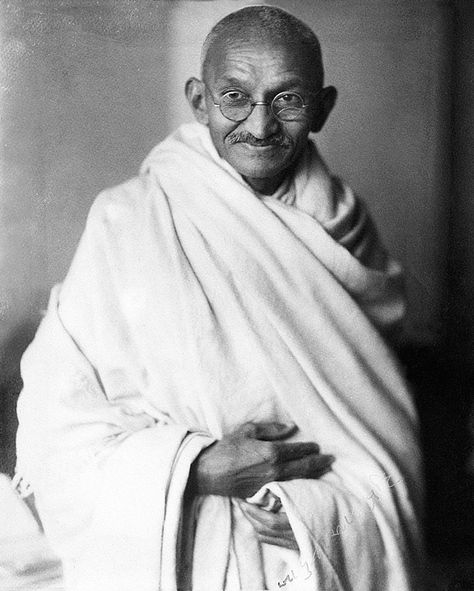 Someone Asks People To Share The Best Comebacks They've Heard, They Deliver 40 That Burned The Most Mahatma Gandhi