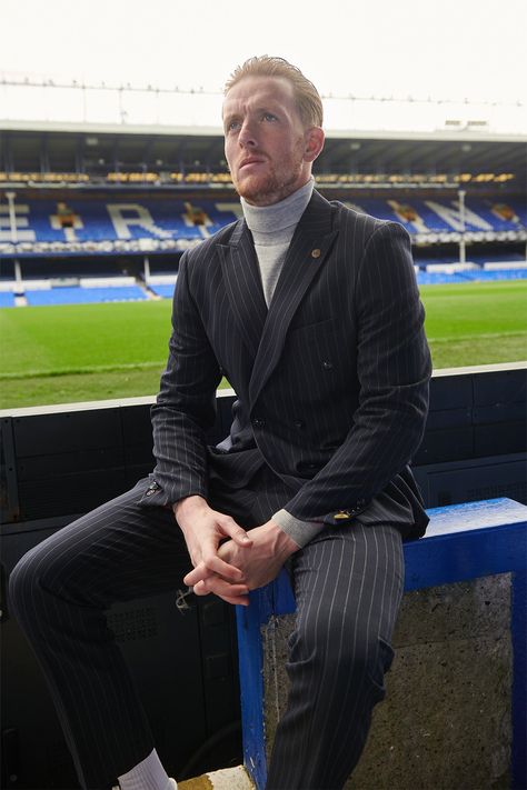 The Everton Collection | Jordan Pickford In ROCCO Navy Pinstripe Double Breasted Two Piece Suit Jordan Pickford, Navy Suit Wedding, Graduation Suits, Peaky Blinders Suit, Tweed Wedding Suits, Cream Suit, Evening Suit, Black Suit Wedding, Double Breasted Waistcoat