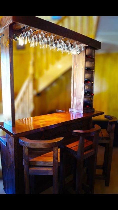 Wooden Home Bar, Bar Chairs Diy, Barra Bar, Bandeja Bar, Bar Unit, Diy Home Bar, Condo Kitchen, Home Vegetable Garden, Kitchen Room Design