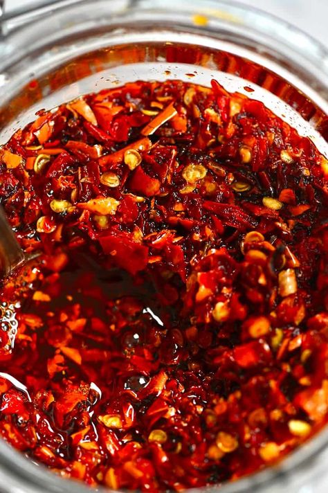 close up of homemade Chilli Oil Make Chili Oil, Red Chilli Sauce, Homemade Chili Sauce, Chile Oil, Chilli Honey, How To Make Chilli, Chili Oil Recipe, Homemade Chilli, Chili Sauce Recipe