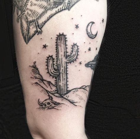 Cactus and skull by Sue Jeiven @ East River Tattoo, Brooklyn, NY Cactus Tattoos, Desert Tattoo, Succulent Tattoo, Arizona Tattoo, Moon Cactus, Tattoo Black And White, Tattoo Thoughts, Desert Moon, Cactus Tattoo