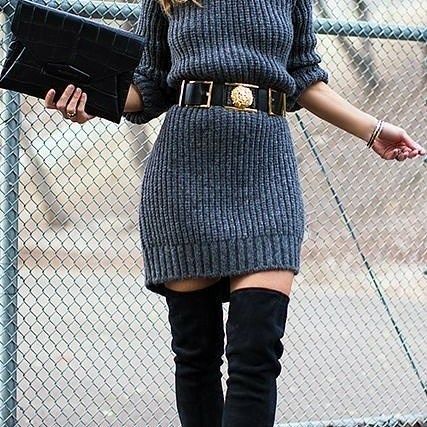 Fabulous Grey Sweater Dress With Leather Waist Belt And Thigh Shoes 100 Winter Outfits, Sweater Dress Boots, Trendy Party Outfits, Rok Outfit, Winter Party Outfit, Mode Tips, Sweater Dress Outfit, Gaun Fashion, Pullover Mode