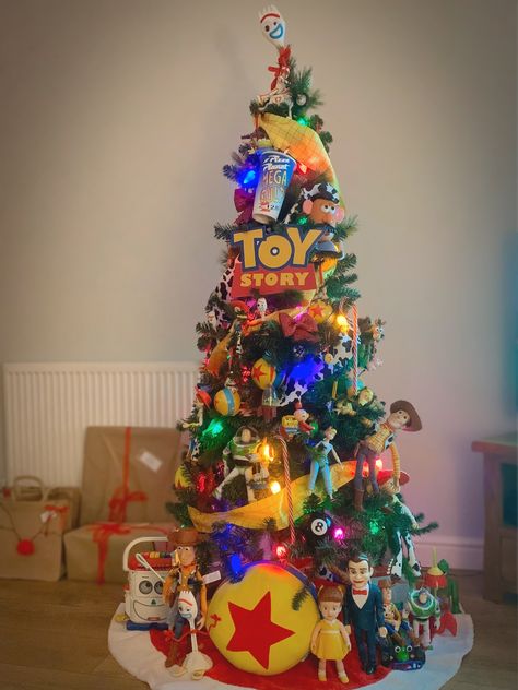 #ToyStory #ToyStoryChristmas #ToyStoryChristmasTree #Christmas Toy Story Christmas Tree, Cat Proof Christmas Tree, Disney Christmas Tree Decorations, Toy Story Christmas, Christmas Tree Jumper, Tulle Christmas Trees, Singing Christmas Tree, Christmas Trees For Sale, Christmas Tree Store