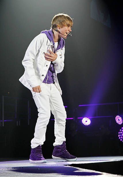 Justin Bieber Costume, 2010 Outfits, Justin Bieber Family, Justin Bieber My World, Justin Bieber Photoshoot, Justin Bieber Concert, Justin Bieber Outfits, All About Justin Bieber, White Uniform