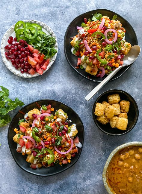 Baked Tater Tots, Festival Recipe, Cilantro Chutney, Garlic Chutney, Tamarind Chutney, Yogurt Flavors, Green Chutney, Vegan Yogurt, Tater Tots