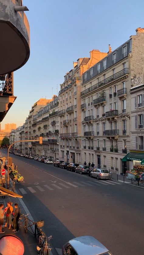 golden hour [Video] | Paris travel photography, Paris sunset, France aesthetic Aesthetic Life Videos, Sunset Light Aesthetic, Paris Life Aesthetic, Video In Paris, Travel Aesthetic Videos, Paris Snap, France Vibes, France Video, Paris France Aesthetic