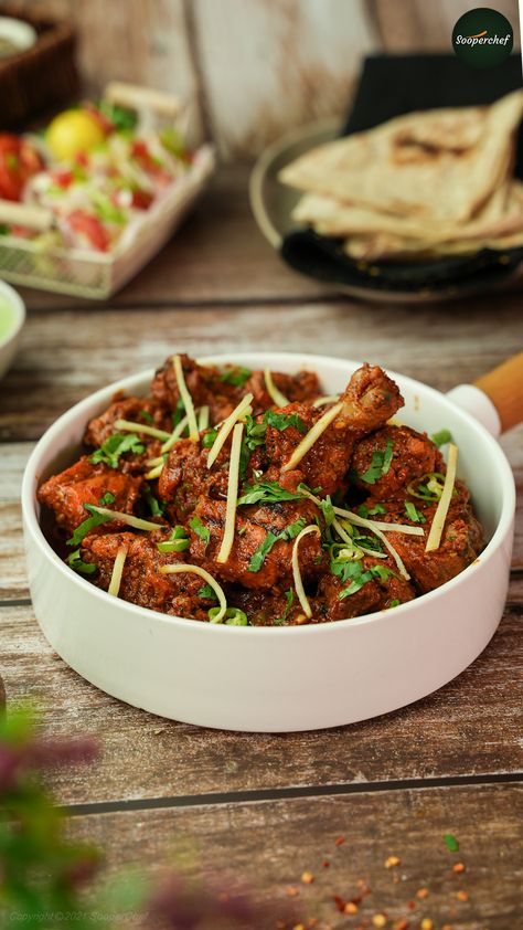 Chicken Karahi Photography, Chicken Varieties, Kadai Chicken, Chicken Karahi Recipe, Chicken Main Course, Food Shoot, Spice Village, Karahi Recipe, Chicken Karahi