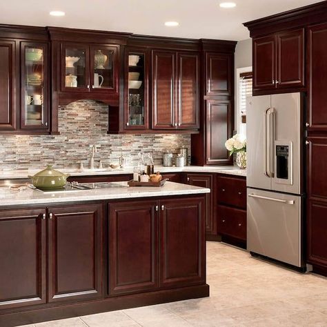 Kitchen Remodel Dark Cabinets, Cherry Wood Kitchen Cabinets, Cherry Wood Kitchens, Cherry Wood Cabinets, Backsplash With Dark Cabinets, Kitchen Cabinet Inspiration, Trendy Kitchen Backsplash, Kitchen Cabinet Samples, Light Granite