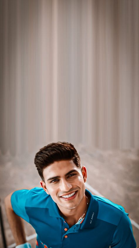 Smile Wallpapers, Crickets Funny, Shubman Gill, Smile Wallpaper, Instagram Creative Ideas, Cricket Teams, Man Crush Everyday, Snap Food, Cricket Team