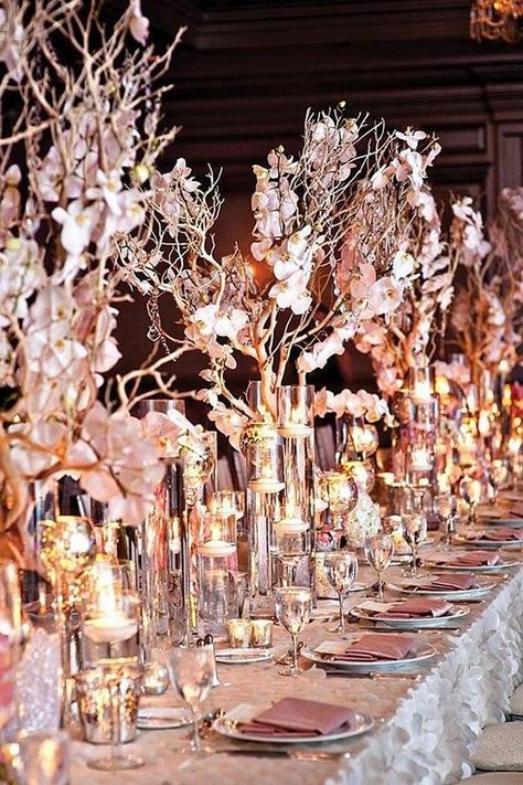 Wedding Rose Gold Theme, Rose Gold Table, Rose Gold Wedding Decor, Rose Gold Theme, Old Hollywood Wedding, Gold Wedding Colors, Gold Wedding Theme, Hollywood Wedding, Gold Wedding Decorations