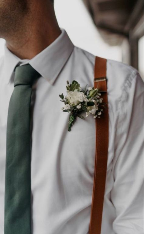 Khaki Groomsmen Attire, Groomsmen Attire Suspenders, Groom Suspenders Wedding, Khaki Groomsmen, Casual Groomsmen Attire, Khaki Wedding, Groom Suspenders, Groom Tie, Photography Wedding Ideas