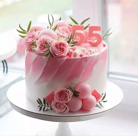 Russian Cakes, Birthday Cake Decorating Ideas, Instagram Cake, Irish Cottage, Birthday Cakes For Women, Cake Decorating Ideas, Beautiful Birthday Cakes, Easy Cake Decorating, Birthday Cake Decorating