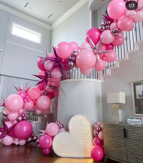 Graduation Party Pictures, Balloons Galore, Balloon Tree, Barbie Theme Party, Valentines Balloons, Baby Balloon, Balloon Ideas, Diy Balloon Decorations, Birthday Party Theme Decorations