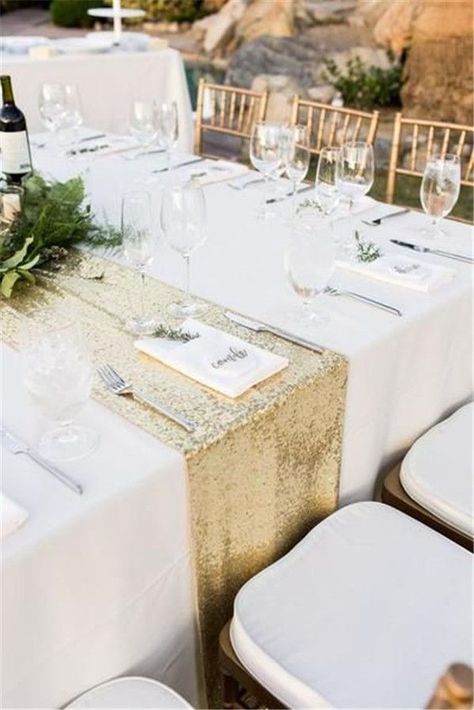 When it comes to wedding planning, wedding table runners are never the priority for brides. But the fact is that table runners for receptions are getting more fashionable and photogenic. Among all those table runner ideas, glitter table runner ideas are definitely something worth having. Sequin Table Runner Wedding, Gold Sequin Table Runner, Gold Table Setting, Minimal Table, Wedding Candles Table, Coffee Inspiration, Gold Table Runners, 21 Diner, White Linens