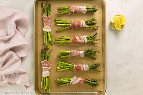 Roasted Prosciutto Wrapped Asparagus Wrapped Asparagus, Lemon Aioli, Prosciutto Wrapped, Prosciutto Wrapped Asparagus, Creative Interior Design, Lemon Herb, Creative Interior, Roasted Asparagus, Asparagus Recipe