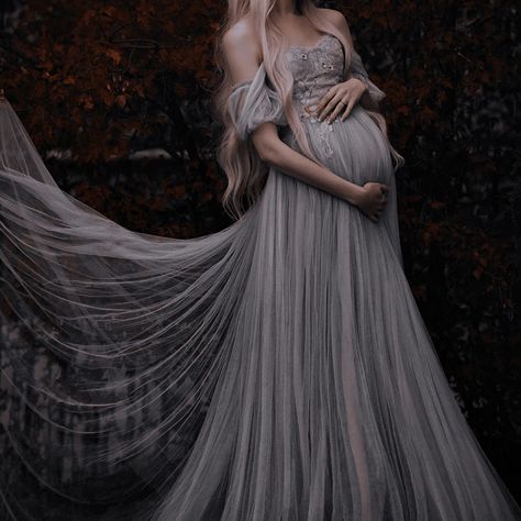 Pregnant Witch Aesthetic, Pregnant Queen Aesthetic, Pregnant Body Base, Pregnant Princess Aesthetic, Medieval Maternity Dress, Royal Pregnancy Aesthetic, Fantasy Pregnant, Marigold Aesthetic, Pregnant Queen