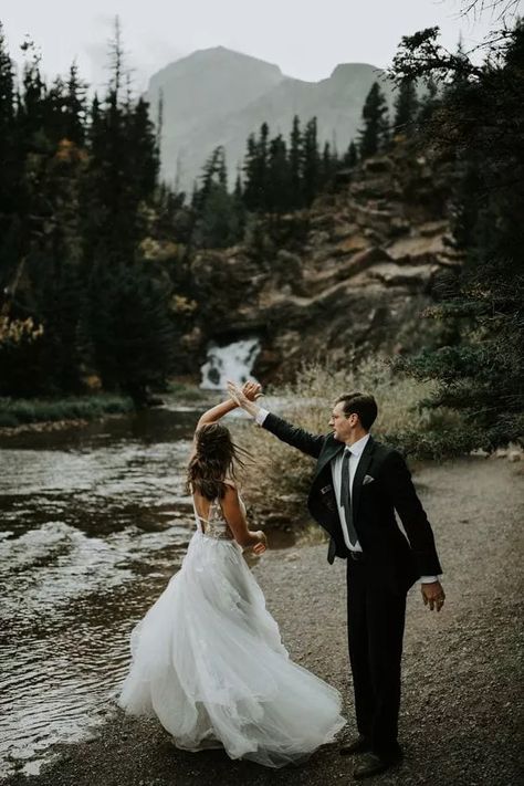 Juno Astrology: What You Need For a Relationship to Last Wedding Picture Poses, Rocky Mountain Wedding, Wedding Photos Poses, Wedding Quotes, Wedding Photography Poses, Photo Couple, Forest Wedding, Heart Wedding, Wedding Photography Inspiration