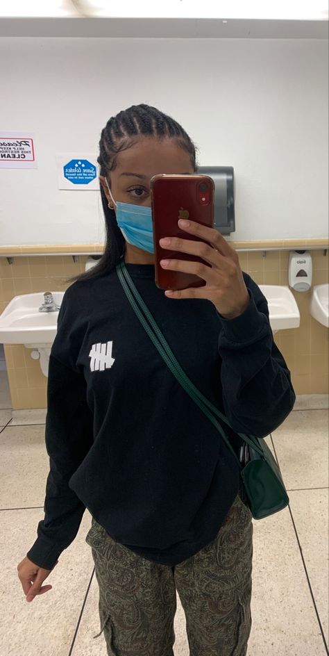 Mirror pic inspo, mirror pic selfie, mirror pic, braids, black girl hairstyle, braid inspo, braided hairstyle , zara cargo pants, zara, zara printed cargo pants, telfar, Telfar bag, mirror selfie, black girl outfit inspo, black girl Telfar Small Bag Outfit, Small Telfar Bag Outfit, Small White Telfar Bag Outfit, Highlighter Green Telfar Bag Outfit, Dark Green Telfar Bag Outfit, Green Telfar Bag Outfit, Telfar Bags Sliver Outfit, Olive Green Telfar Bag, Green Telfar