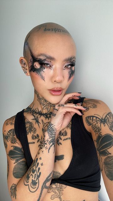 Black Hole Makeup, Space Themed Makeup, Industrial Makeup, Derby Makeup, Water Activated Liner, Mei Pang, Flutter Lashes, Themed Makeup, Space Makeup