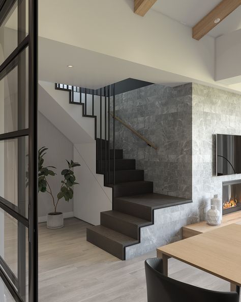 Luxury Staircase, Stairs Design Interior, Concrete Stairs, Stairs Design Modern, Stairway Design, Stair Case, Home Stairs Design, Duplex House Design, Modern Stairs