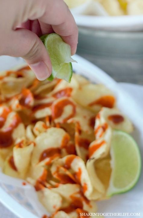 Move over chips and salsa - these Mexican Street Chips with Hot Sauce & Lime are an irresistibly easy snack! Potato chips – I used super crispy kettle chips  Hot sauce  Limes – lots of limes! Snack Potato, Mexican Potatoes, Mexican Party Food, Slow Cooker Shredded Chicken, Salsa Sauce, Kettle Chips, Pork Tacos, Chips And Salsa, Mexican Street