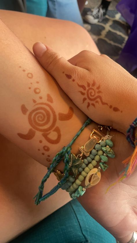 Henne Tattoo, Jagua Henna, Cute Henna Tattoos, Henna Style Tattoos, Cute Henna, Henna Inspired Tattoos, Tato Henna, Simple Henna Tattoo, Henna Style