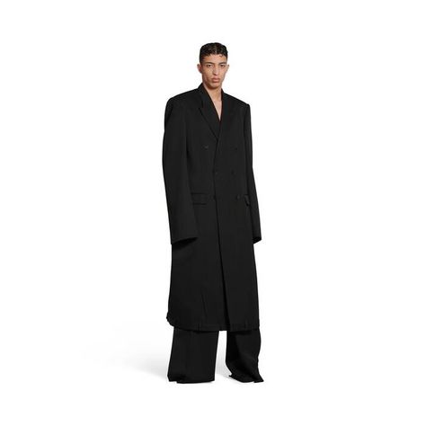 Balenciaga Store, Balenciaga Coat, Cocoon Jackets, Tailoring Details, Black Balenciaga, Tailored Coat, Coat Men, Maxi Coat, Mens Luxury Fashion