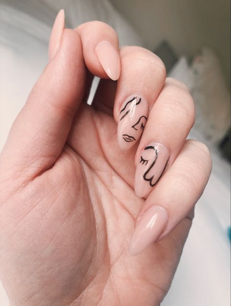 Picasso Nails, Vintage Nail Art, Manicure Shellac, Picasso Inspired, Nails Shellac, Ideas For Nails, Vintage Nails, Wedding Nails For Bride, Almond Nail