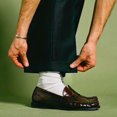 Square Magazine, Mens Outfit Inspiration, Loafers Shoes, Swag Shoes, Cool Fits, Men Fashion Casual Outfits, Streetwear Men Outfits, Mode Inspo, Mens Casual Outfits