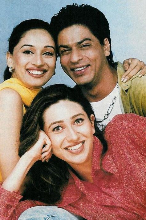 Dil To Pagal Hai, Shahrukh Khan And Kajol, Srk Movies, Karishma Kapoor, Bollywood Images, Bollywood Movie Songs, Bollywood Pictures, Bollywood Posters, Karisma Kapoor