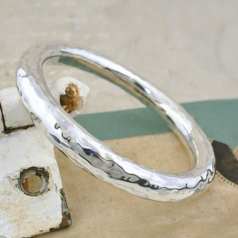 Unique Sterling Silver Jewelry, Unique Silver Jewelry, Silver Jewelry Box, Simple Bangle, Inspirational Bracelets, Fine Silver Jewelry, Jewelry Bracelets Silver, Wide Bracelet, Silver Jewelry Pendant