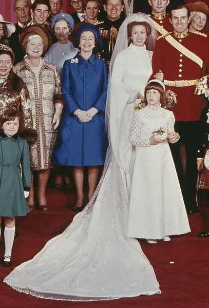 Princess Anne Wedding Dress, Princess Anne Wedding, Sarah Chatto, Royal Wedding Gowns, Real Life Princesses, Prins William, Princesa Real, English Royal Family, Prins Harry